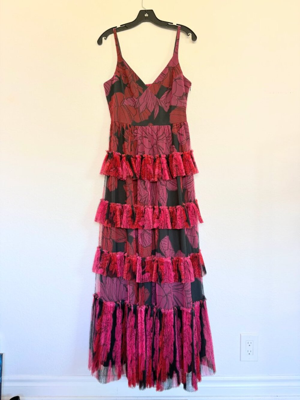 Hutch Freya Sleeveless Tiered Tulle Maxi Dress Pink Red, M